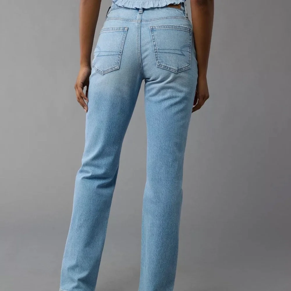 AE Stretch Super High-Waisted Straight Jean NWT 12 - Picture 2 of 7